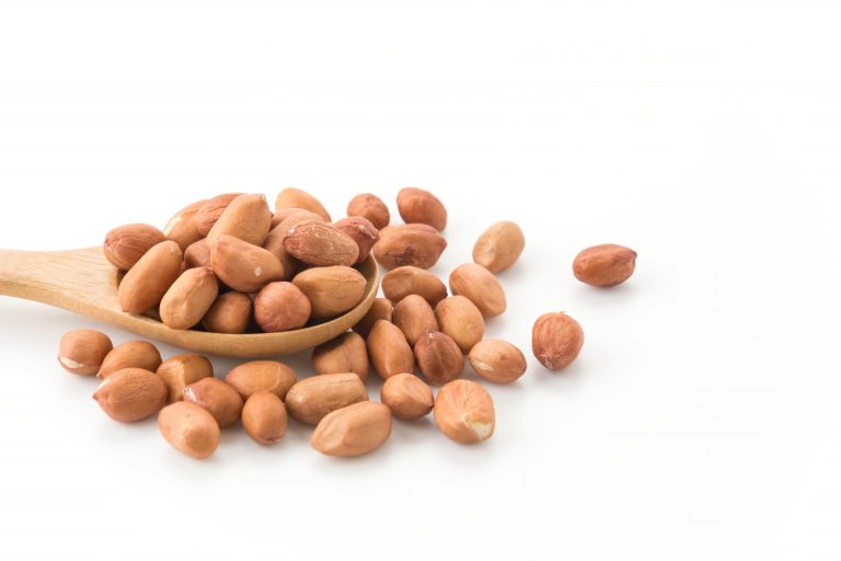 Groundnuts and Blood Sugar Control: A Natural Health Guide for Diabetics and Wellness Seekers
